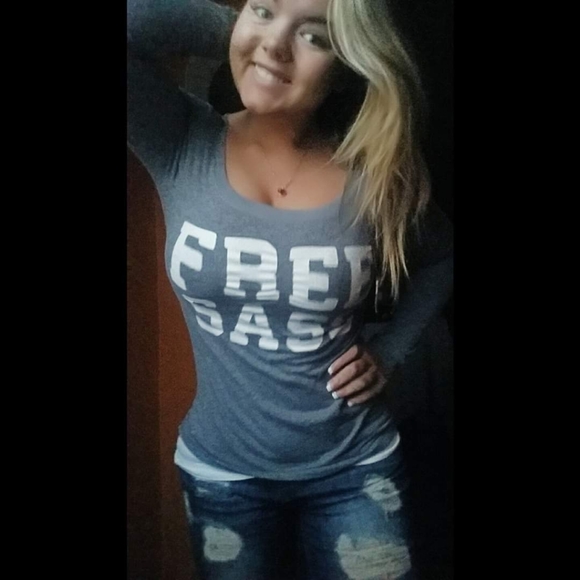 Meet your Posher, - Picture 2 of 5